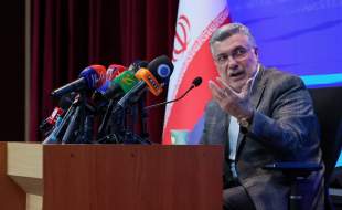 سکوت ظفرقندی درباره مشکلات حوزه تجهیزات پزشکی
