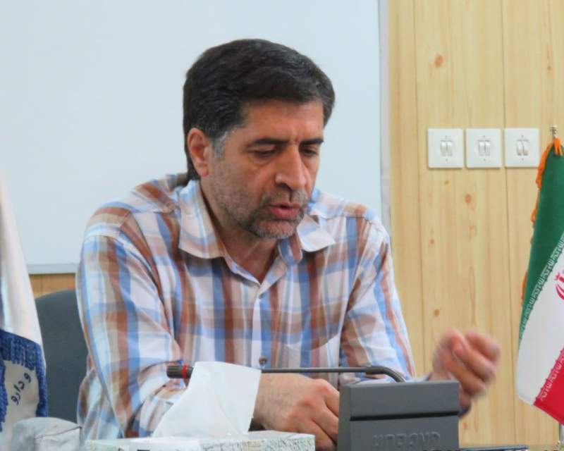 غفارزاده از معاونت درمان رفت