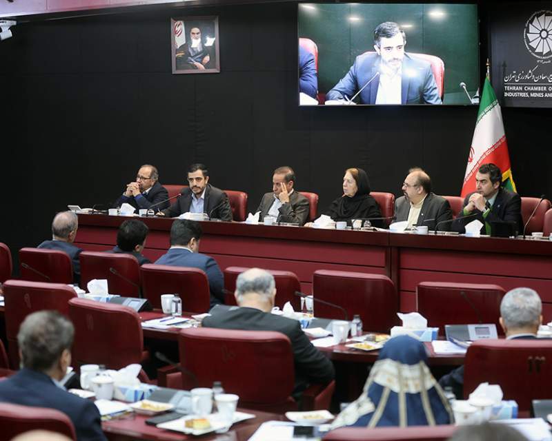 مطالبات ارزی واردکنندگان کالاهای اساسی تا پایان سال تعیین تکلیف میشود مطالبات ارزی واردکنندگان کالاهای اساسی تا پایان سال تعیین تکلیف میشود
