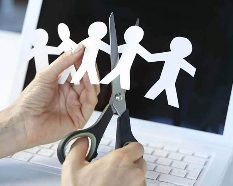 سایه سنگین تعدیل نیرو بر شرکت‌های تجهیزات پزشکی